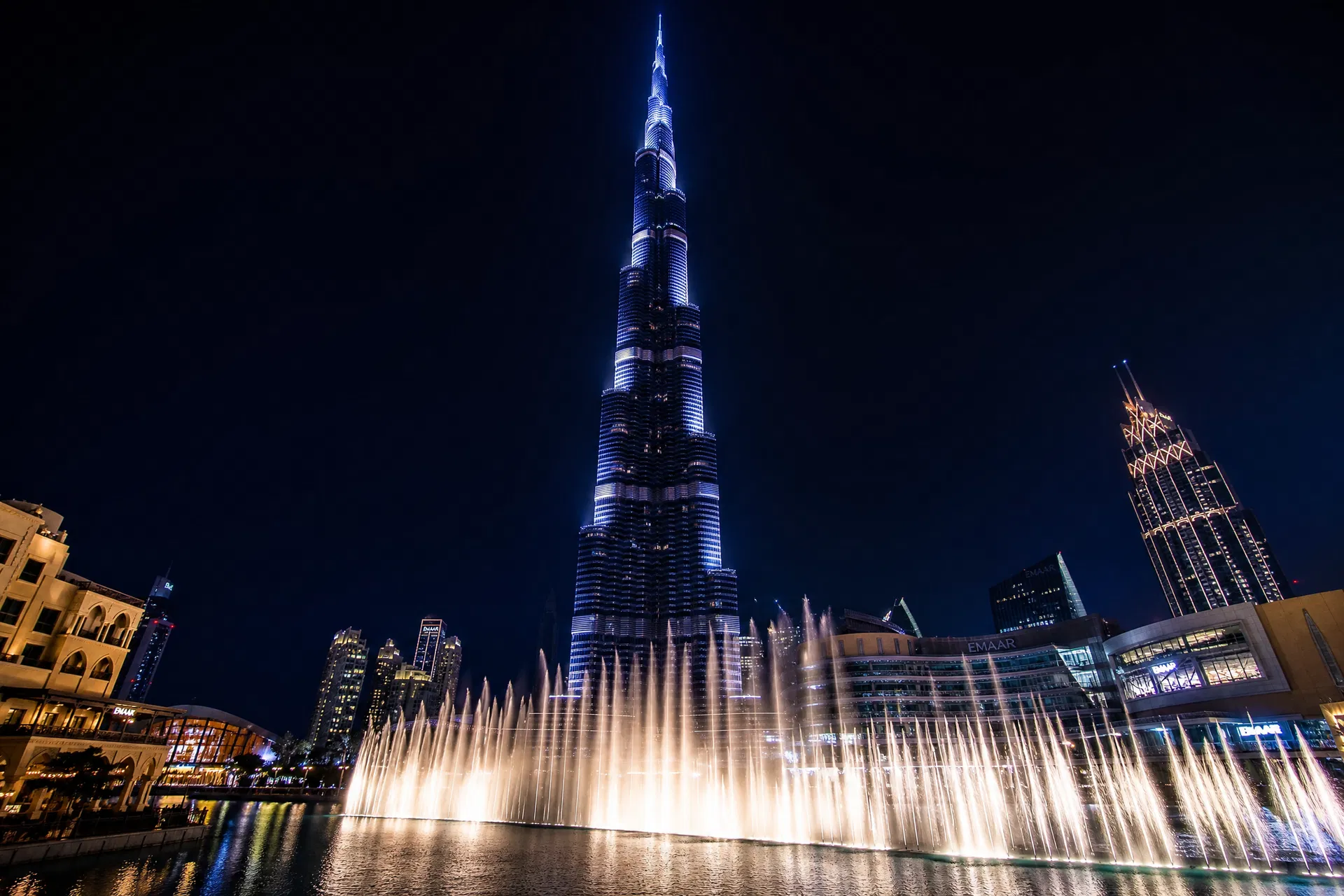 Emirates: Desert, City & Sea 2