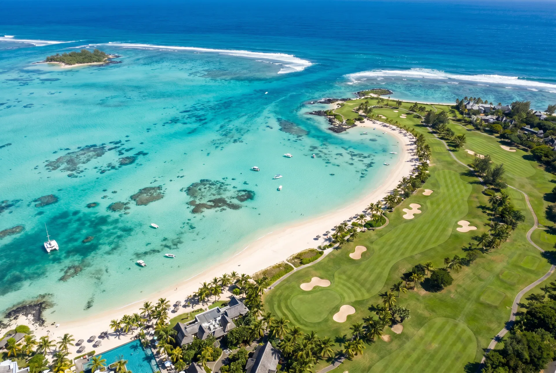 Mauritius: Championship Golf & Luxury Retreat 5