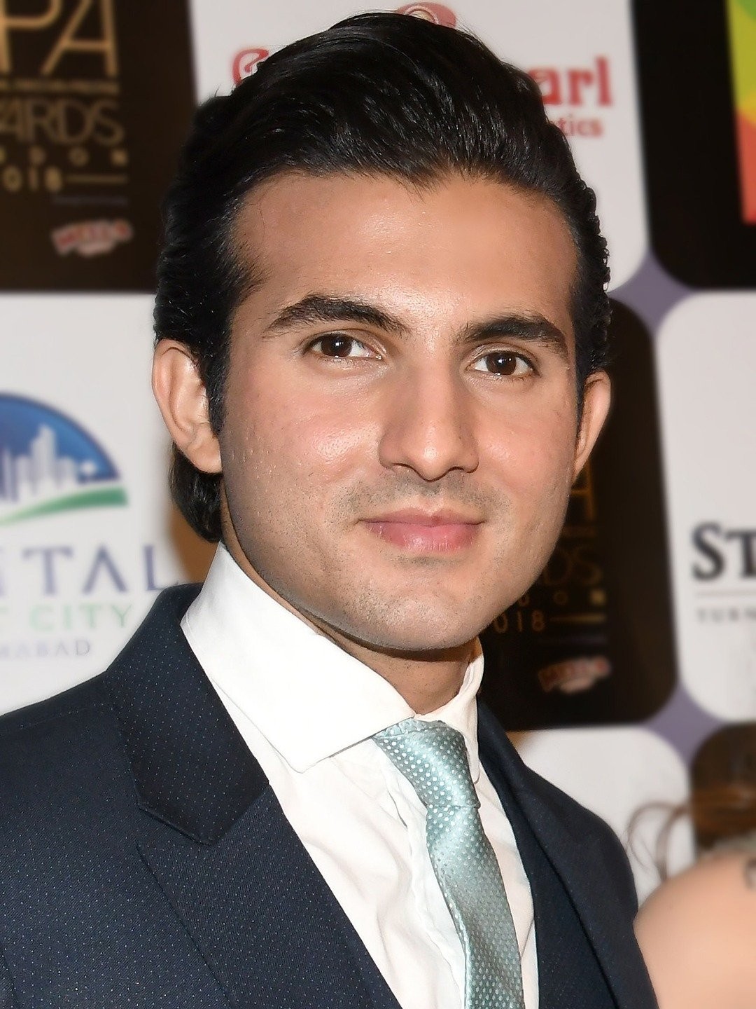 Shahroz Sabzwari
