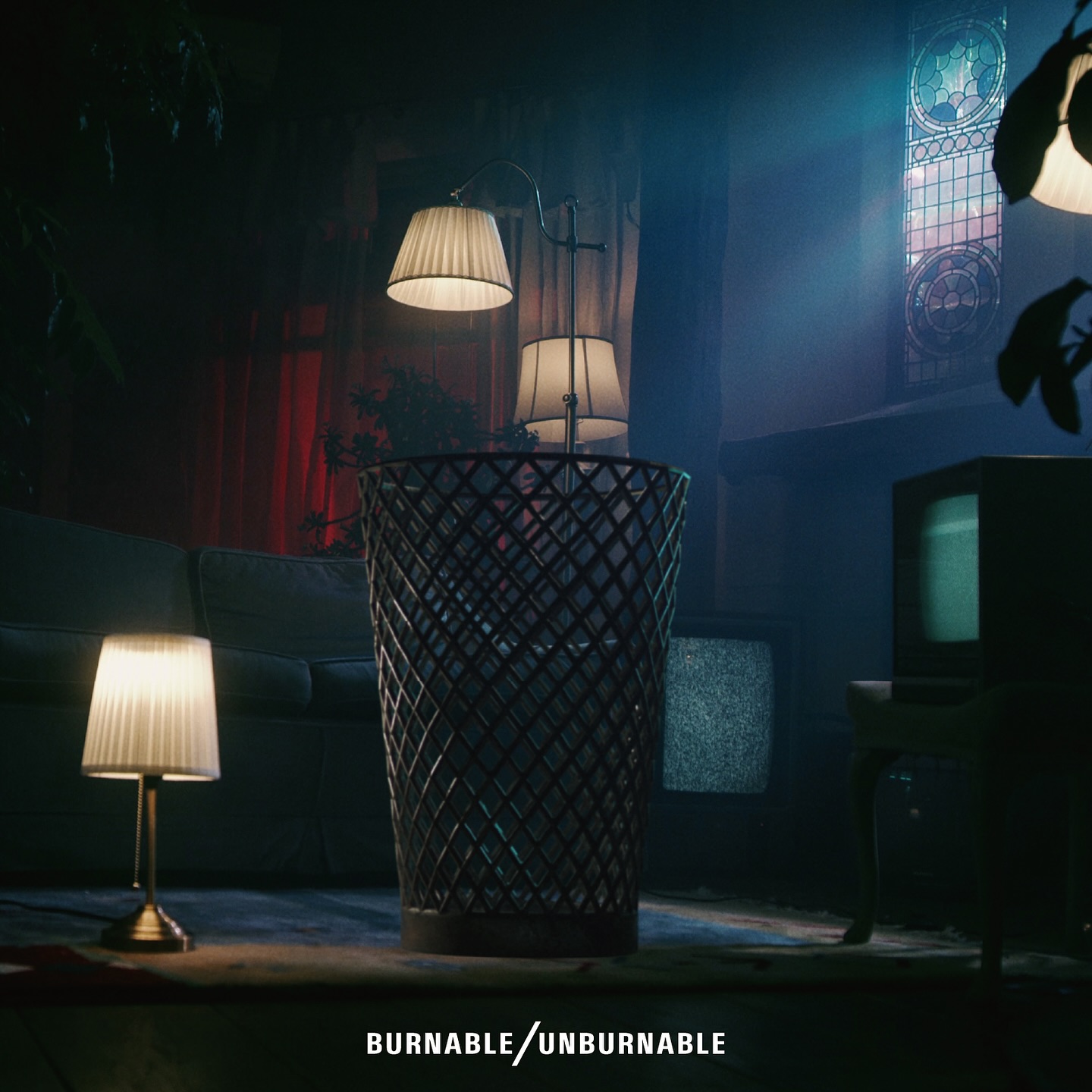 BURNABLE/UNBURNABLE - BURNABLE TRASH CD/Lyric card