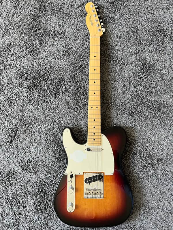 Fender American Standard Telecaster Left-Handed 2009 - 3 color sunburst