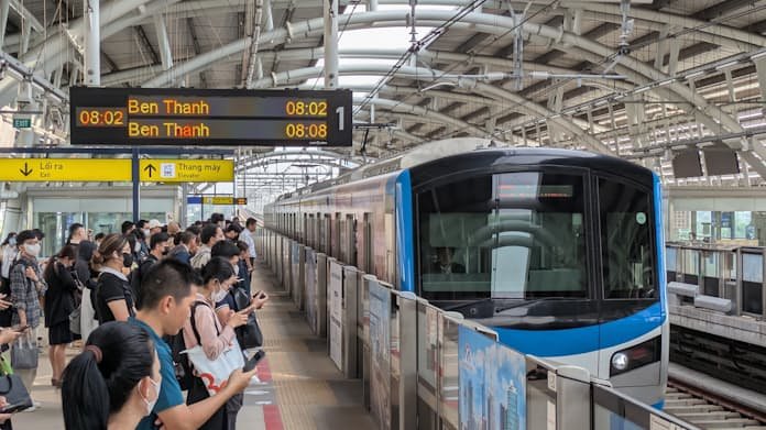 日本政府、ベトナムに円借款1.5兆円を計画：インフラ整備と経済協力の強化