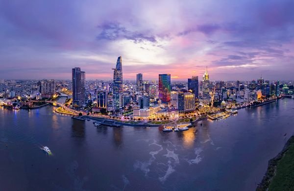 JLL、2025年ベトナム不動産投資アドバイザリー市場でシェア94%を達成