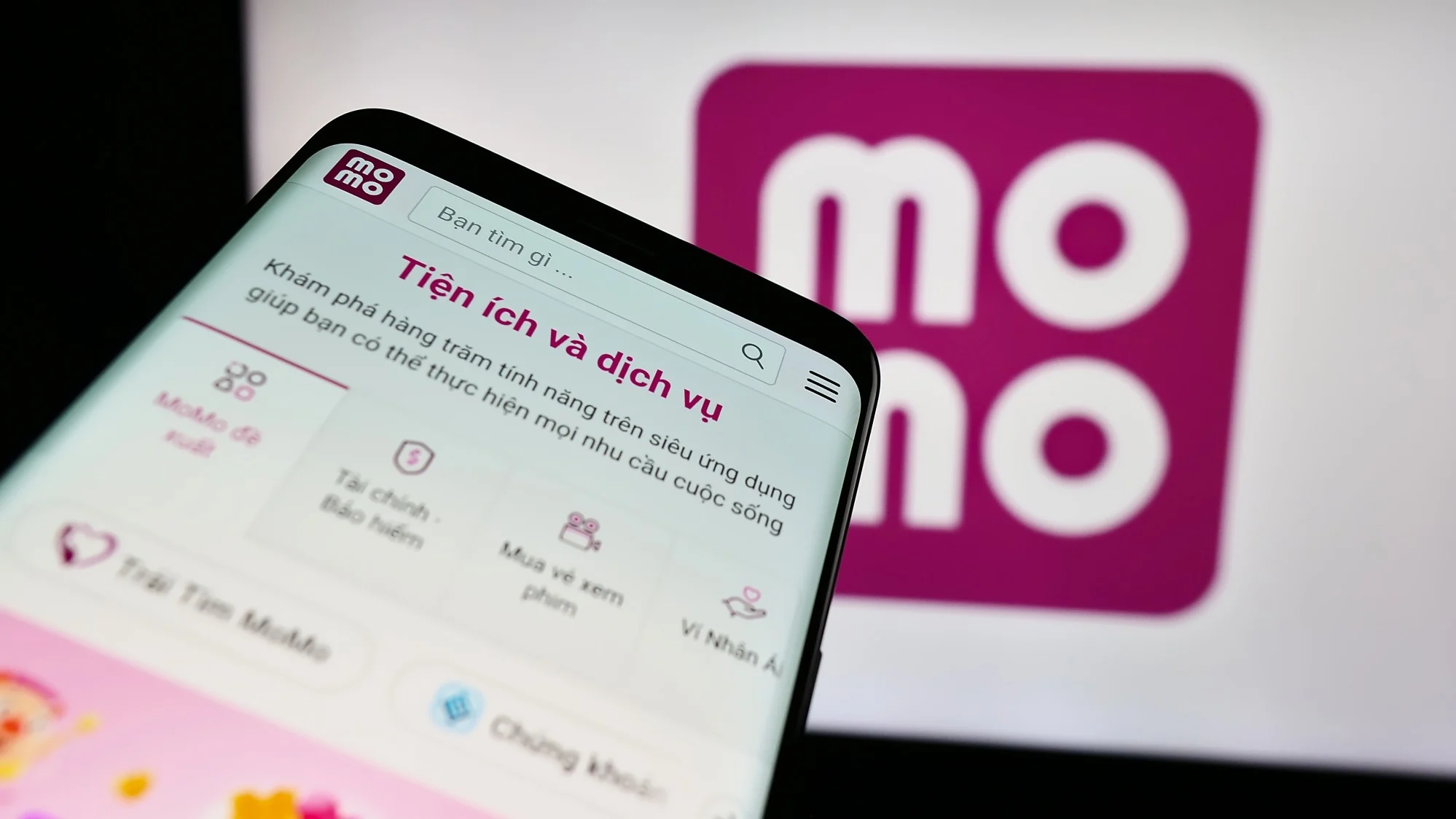 MoMoが20億ドル超の評価額で新規投資家を模索：ベトナムフィンテック市場のスーパーアプリ戦略