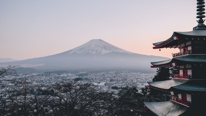 日本企業のベトナム投資シフトが加速：二国間貿易初の500億ドル突破と「黄金期」の到来