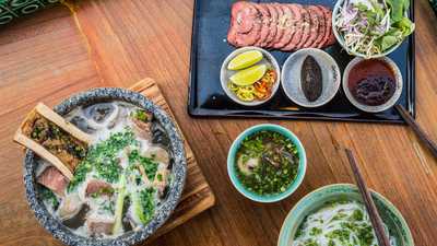 ホーチミン市の最新ファインダイニング事情：Pot au Pho 2.0に見るベトナム料理の革新と高級化トレンド