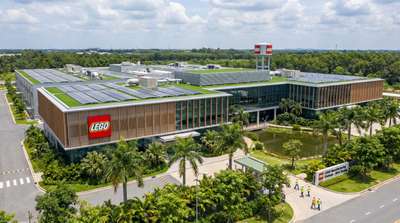 LEGO「ベトナム投資に後悔なし」：13億ドル工場のグリーン戦略